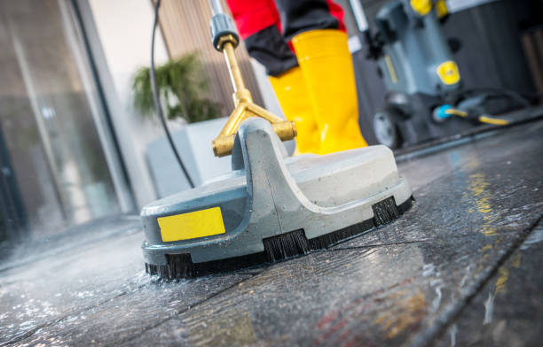 Best Deck Cleaning Services  in Scotia, NY